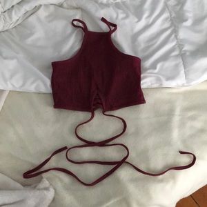 maroon crop top